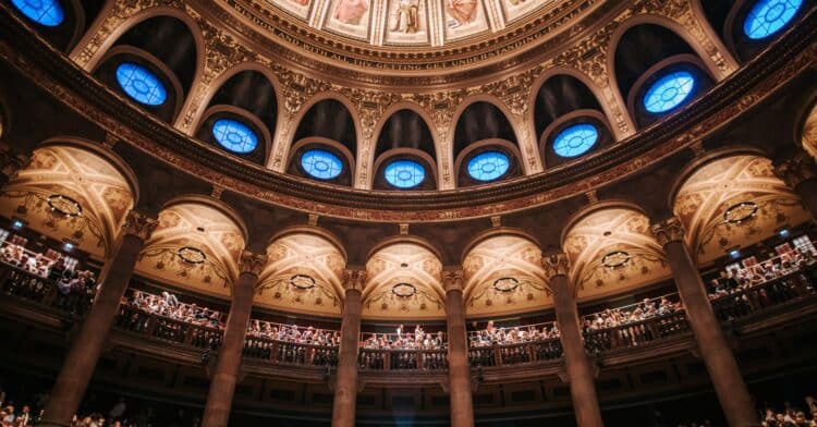 Emelise Vassallo | Hotels Food & Beverage Manager